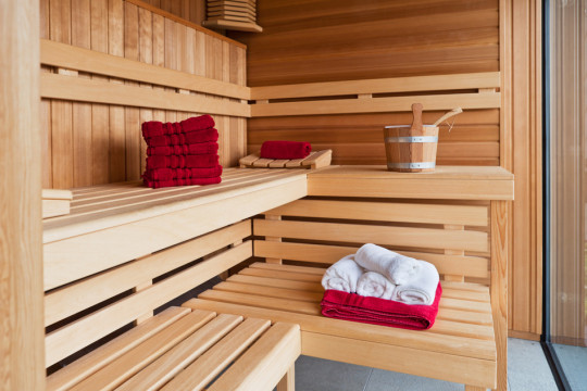 photodune-2079575-interior-of-a-wooden-sauna-s.jpg